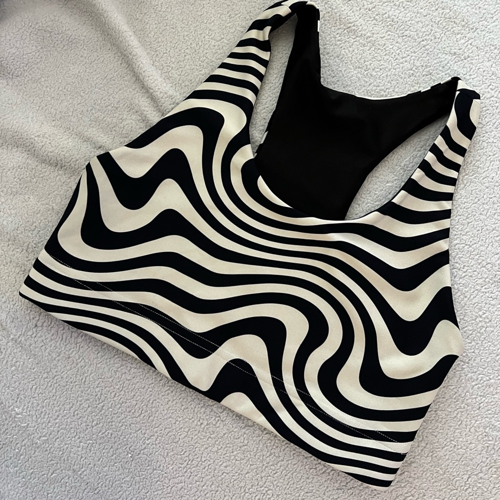Terez Black and White Wave Duoknit Bra - Picture 2 of 6